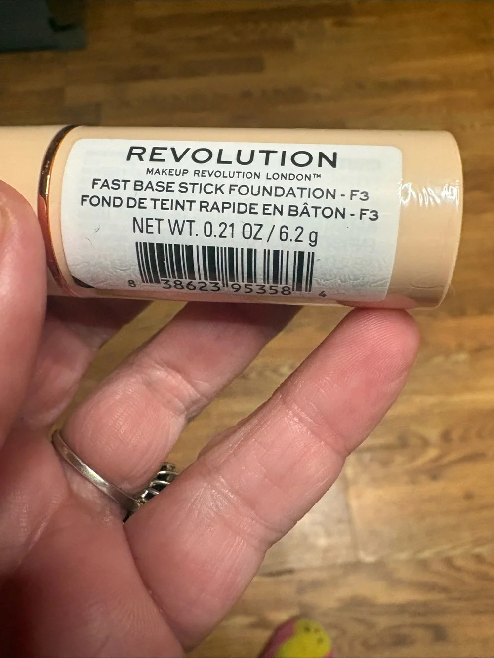 Makeup Revolution Fast Base Foundation Stick - Shade F3 (NEW)